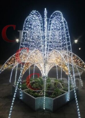 Световой фонтан для улицы "Скайлайн" 400х240 см белый/тепло-белый